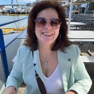 Meet your Posher, Kathy